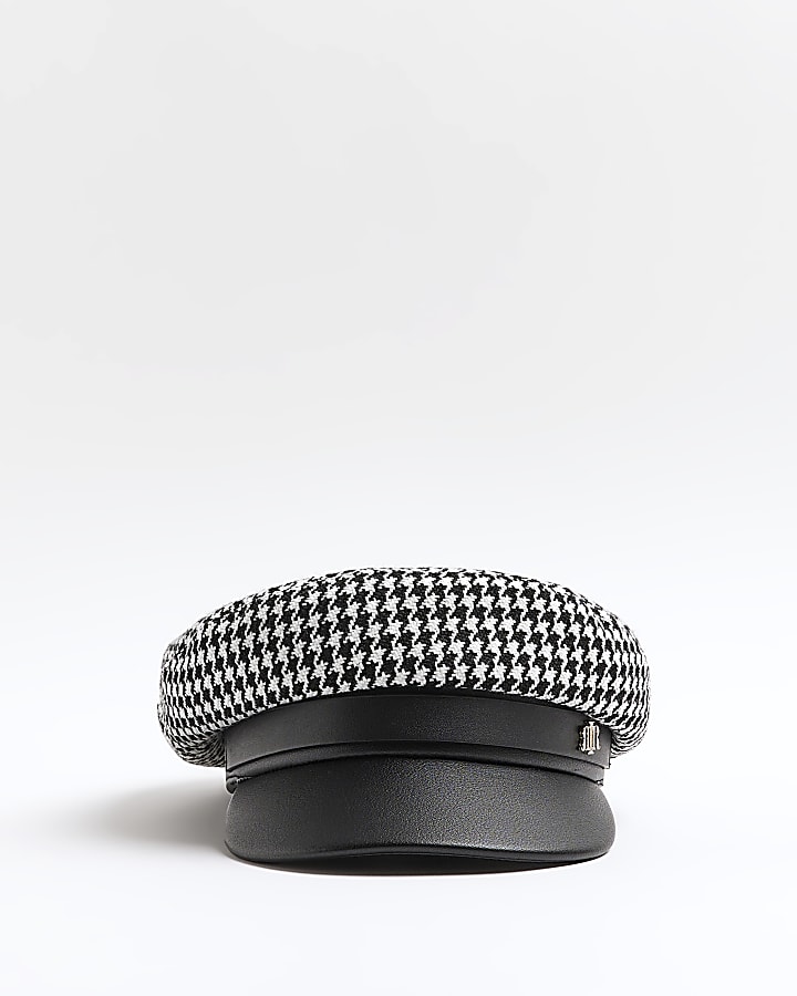 Black dogtooth faux leather hat
