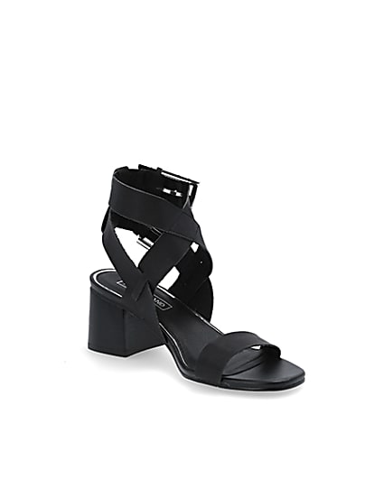 360 degree animation of product Black double buckle block heel sandals frame-18