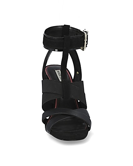 360 degree animation of product Black elasticated strap block heel sandals frame-20