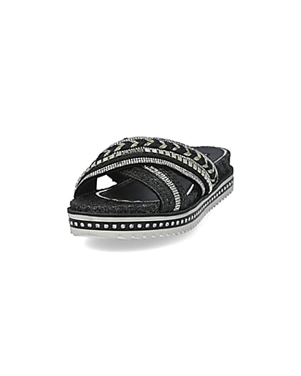 360 degree animation of product Black embellish cross strap flatform sandals frame-23