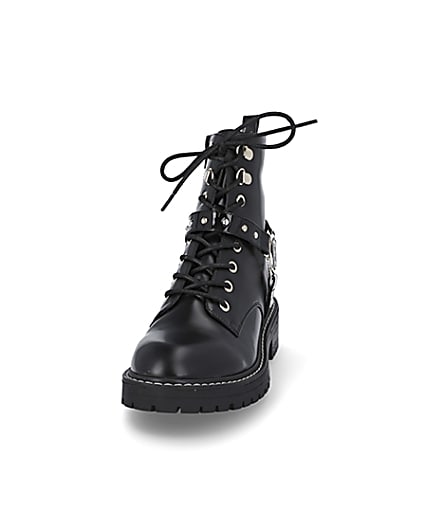 360 degree animation of product Black embellished RI chunky lace up boots frame-22