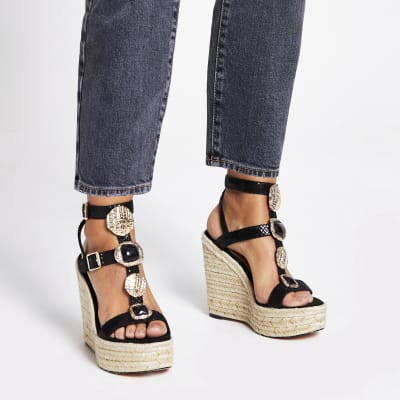 river island black wedges