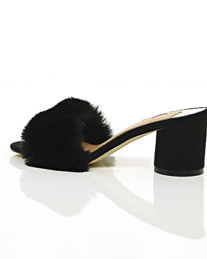 360 degree animation of product Black faux fur block heel mules frame-20