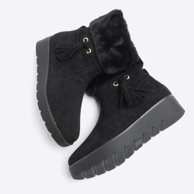 Black faux fur lining wedge boots River Island