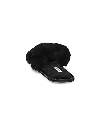 360 degree animation of product Black faux fur open toe slippers frame-8