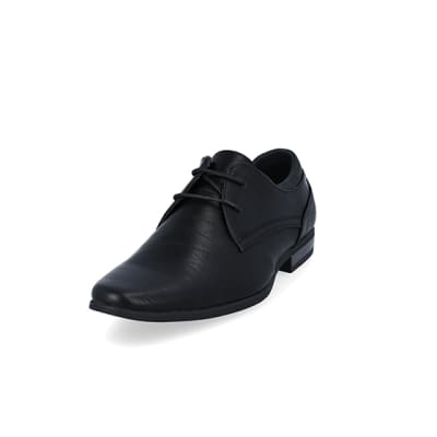 360 degree animation of product Black faux leather derby shoes frame-23