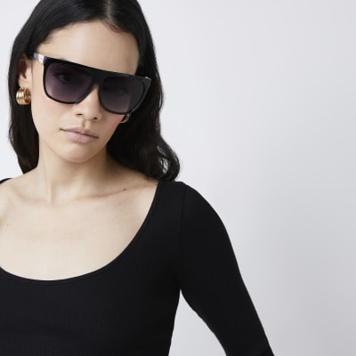 black sunglasses flat top