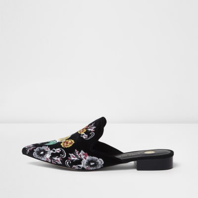 Black floral embroidered backless loafers
