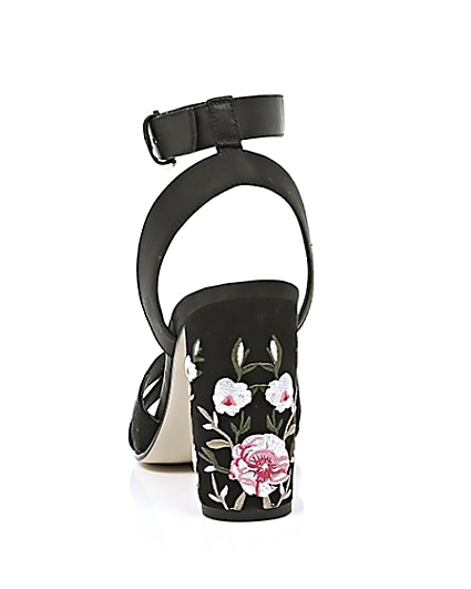360 degree animation of product Black floral embroidered block heel sandals frame-16