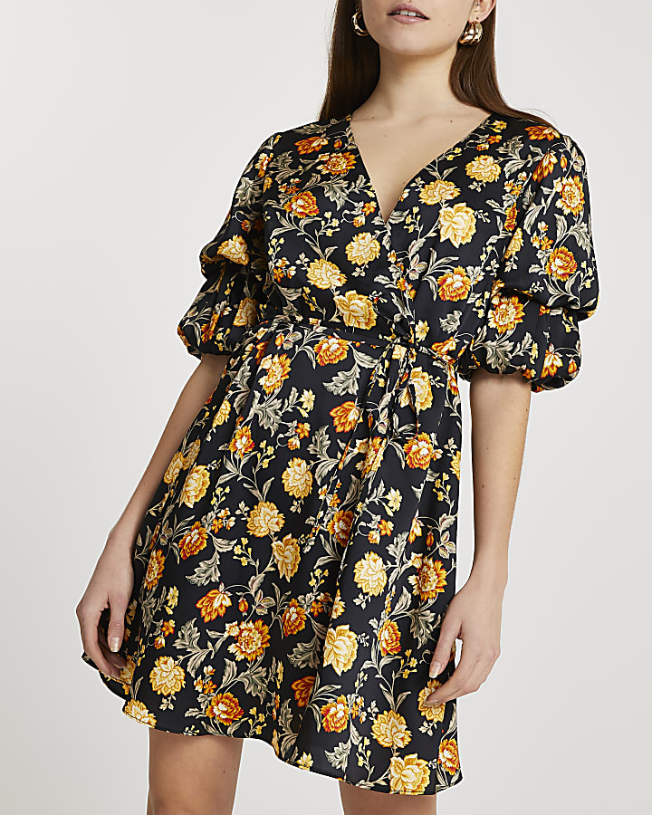 Black floral puff sleeve mini dress