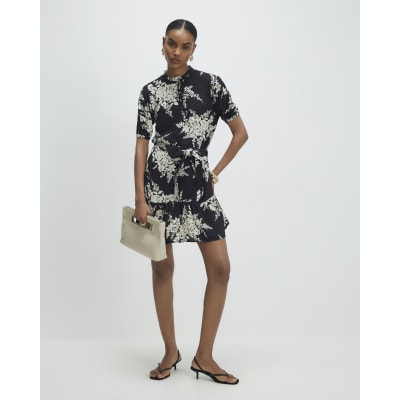 Black Short Sleeve Dresses | River Island
