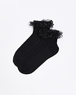 Black frill ankle socks
