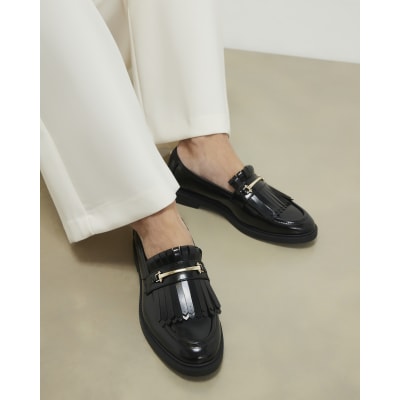 靴 epine ribbon fringe Loafer black-fringe-patent-