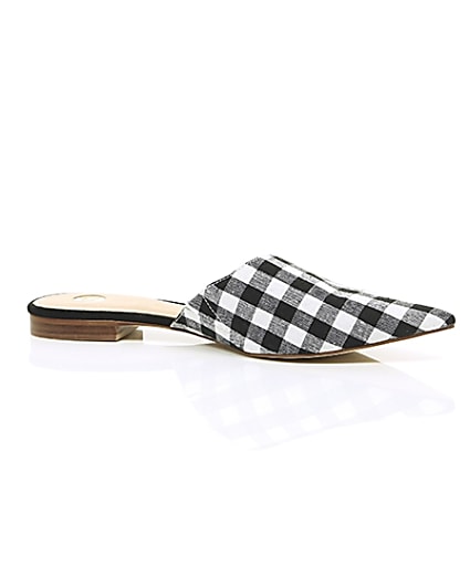 360 degree animation of product Black gingham print pointed mules frame-8