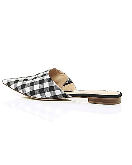 360 degree animation of product Black gingham print pointed mules frame-20