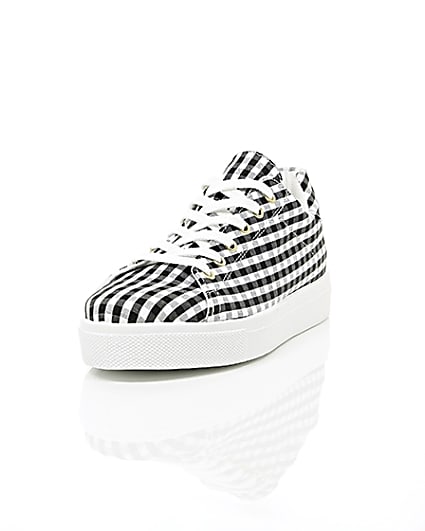 360 degree animation of product Black gingham print trainers frame-2