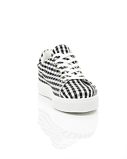 360 degree animation of product Black gingham print trainers frame-5