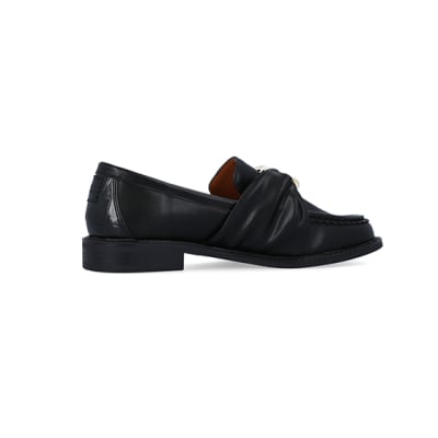 360 degree animation of product Black gold chain detail loafers frame-14