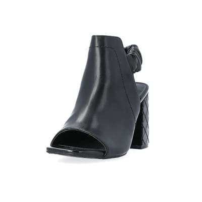 360 degree animation of product Black heeled ankle boots frame-23