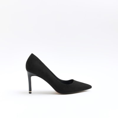 Black heeled court shoes River Island