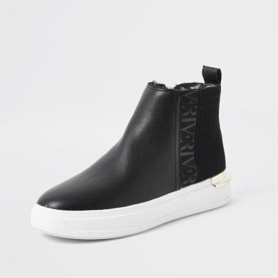 Black high top RI trainers
