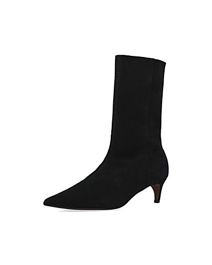 360 degree animation of product Black kitten heeled ankle boots frame-1
