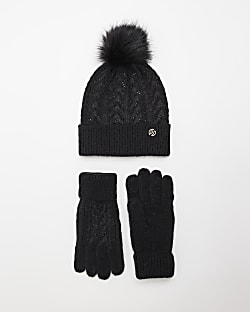 Black knit cable beanie and glove set