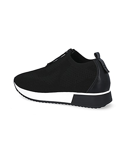 360 degree animation of product Black knit half zip cleated runner trainers frame-5