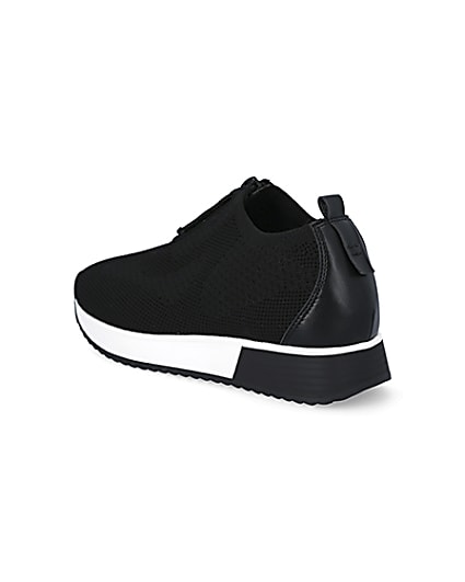 360 degree animation of product Black knit half zip cleated runner trainers frame-6