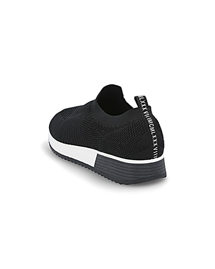 360 degree animation of product Black knit runner trainers frame-7