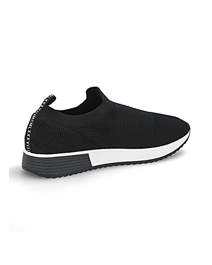 360 degree animation of product Black knit runner trainers frame-13