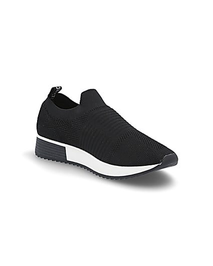 360 degree animation of product Black knit runner trainers frame-18