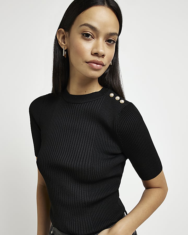 Black knit short sleeve top