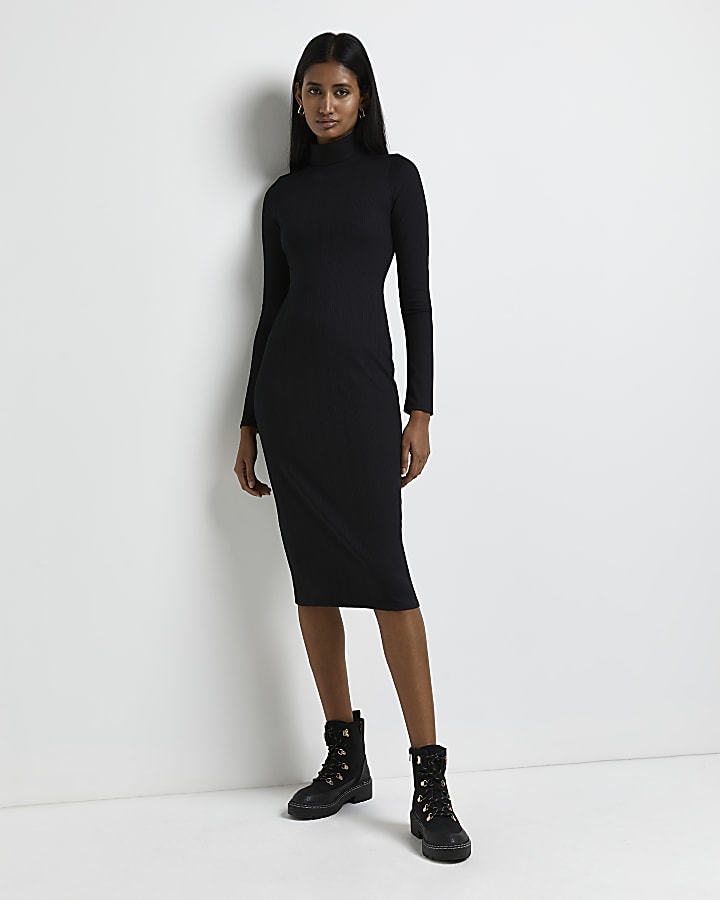 Black knitted bodycon dress