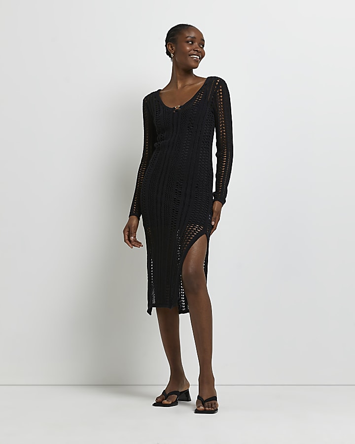 Black knitted bodycon midi dress