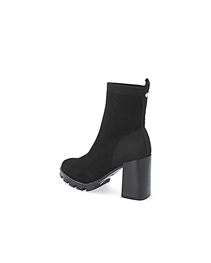 360 degree animation of product Black knitted chunky ankle boots frame-5