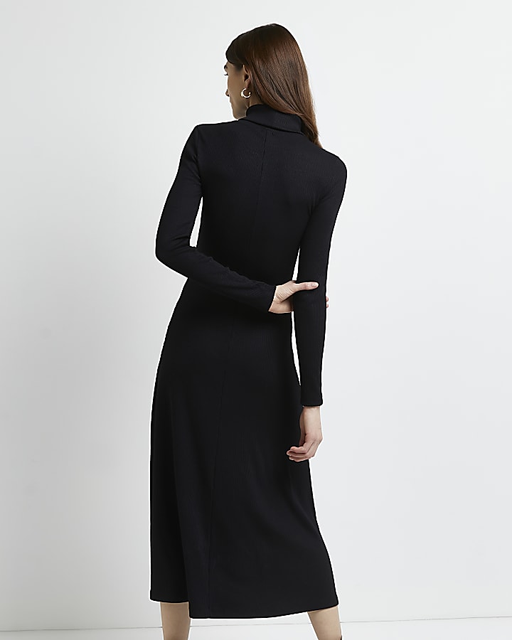 Black knitted midi dress