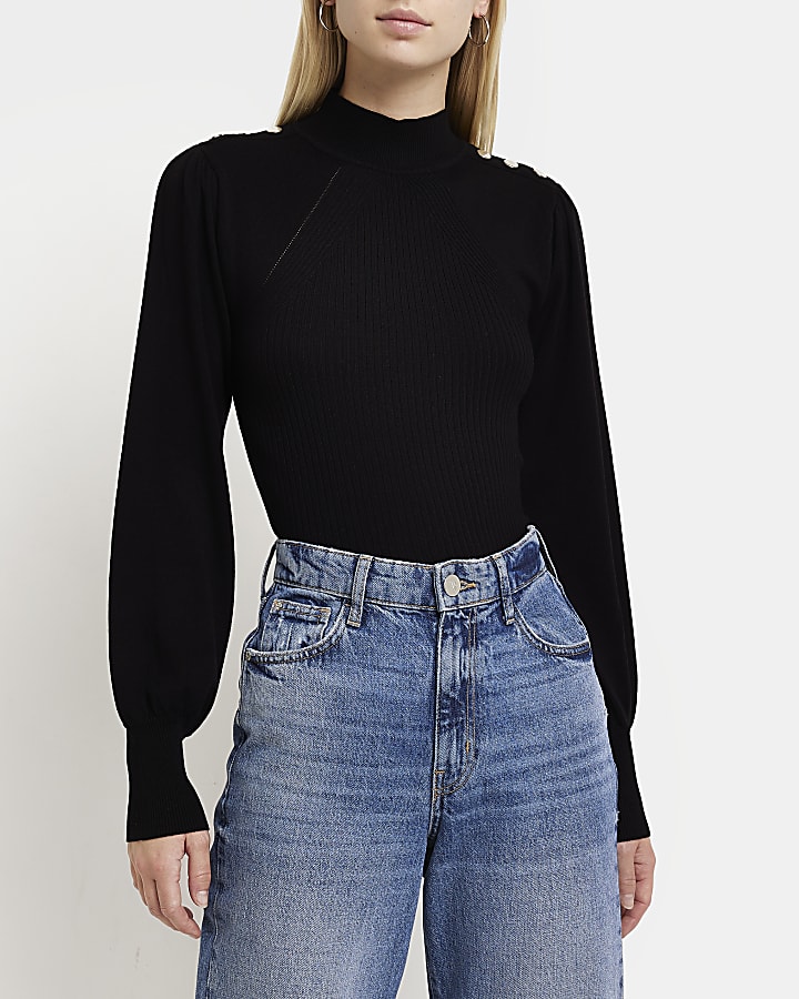 Black knitted puff sleeve top