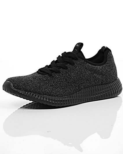 360 degree animation of product Black knitted sports runner trainers frame-0