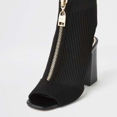Black knitted zip front shoeboots