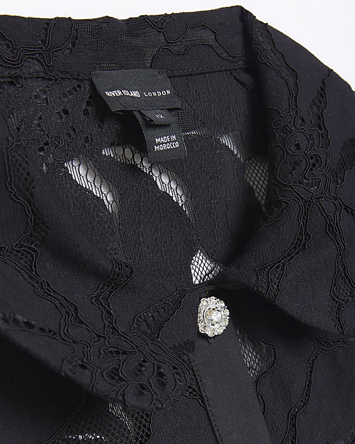 Black lace buttoned up crop blouse