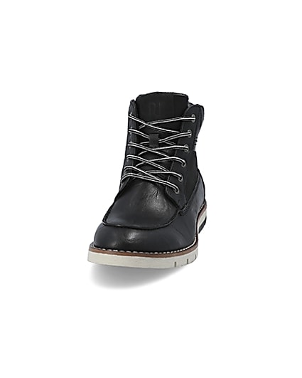 360 degree animation of product Black lace-up contrast sole boot frame-1