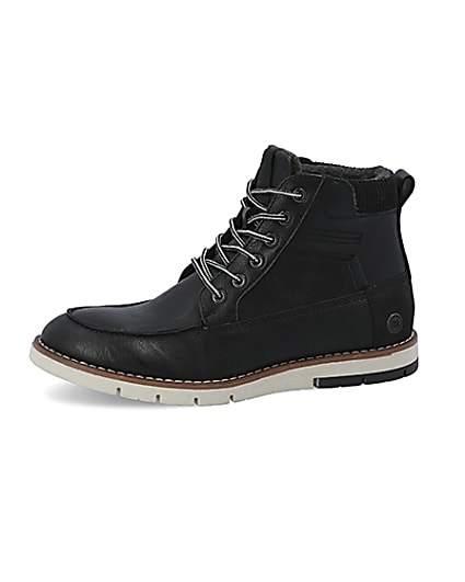 360 degree animation of product Black lace-up contrast sole boot frame-5
