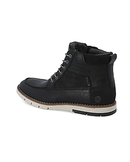 360 degree animation of product Black lace-up contrast sole boot frame-8