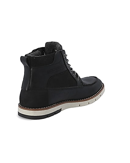360 degree animation of product Black lace-up contrast sole boot frame-15