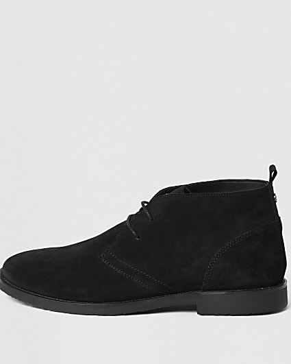 Black lace up suede chukka boots