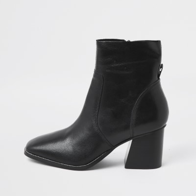 Black Leather Block Heel Ankle Boot River Island 6483