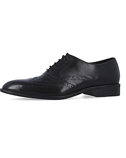 360 degree animation of product Black Leather brogue derby shoes frame-2