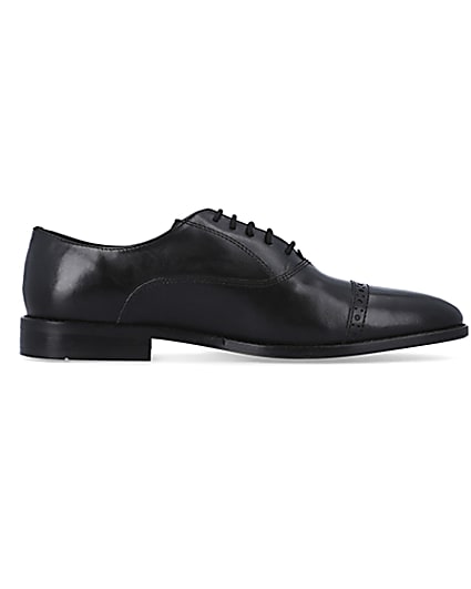 360 degree animation of product Black leather brogue oxford shoes frame-15