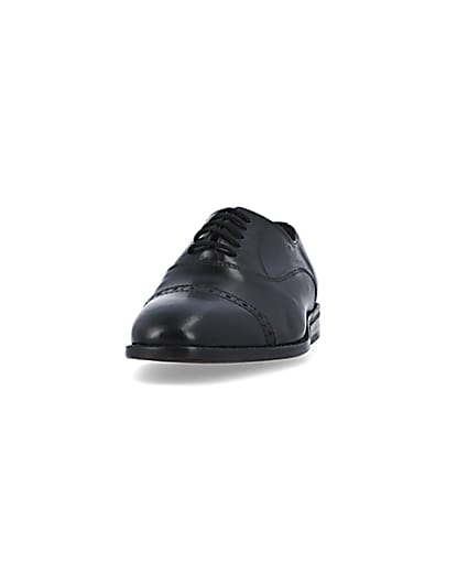 360 degree animation of product Black leather brogue oxford shoes frame-22